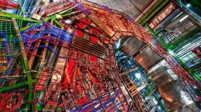 德国西门子有多牛?100年前为中国建的发电机组还在正常运转的图16